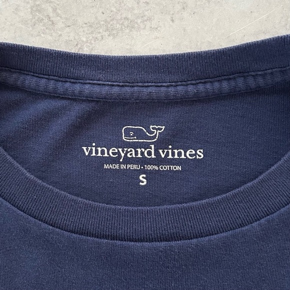 Vineyard Vines Long-Sleeve Whale Shamrock T-Shirt, S - Picture 2 of 6